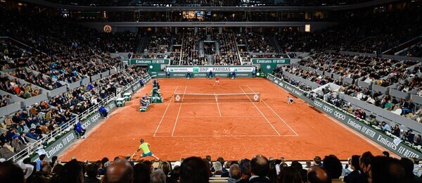 Tenis, grandslam French Open - Roland Garros v Paříži, centrální kurt Philippa Chatriera