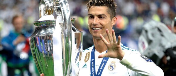 Cristiano Ronaldo vyhrál pět titulů v Lize mistrů UEFA