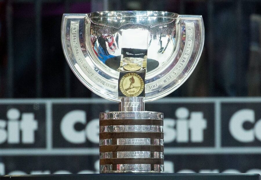 MS v hokeji: Trofej pro vítěze mistrovství světa v ledním hokeji IIHF