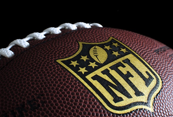 Americký fotbal, NFL, míč, logo - Zdroj Twin Design, Shutterstock.com
