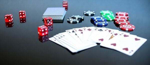 Loterijní zákon - kde lze legálně sázet na sport, hrát automaty nebo online poker na území Česka?