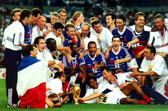 MS ve fotbale 1998, Francie slaví zisk titulu mistrů světa - Zdroj ČTK, imago sportfotodienst