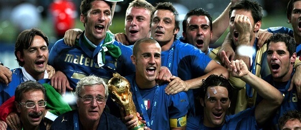 Fotbal, MS ve fotbale 2006, Itálie s pohárem pro vítěze - Zdroj ph.FAB, Shutterstock.com