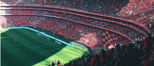 Fotbal - ilustrační foto stadion pohled z tribuny