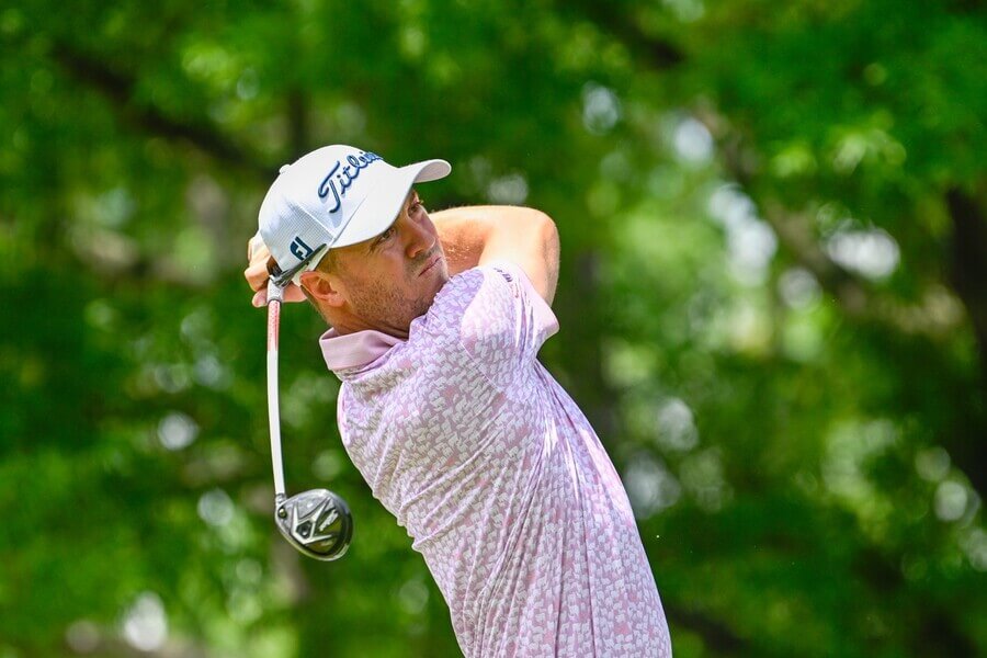 Golf, PGA, Justin Thomas z USA na turnaji Wells Fargo Championship v Charlotte