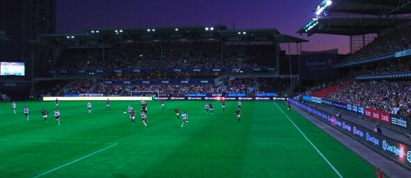 Fotbal - ilustrační foto stadion v noci