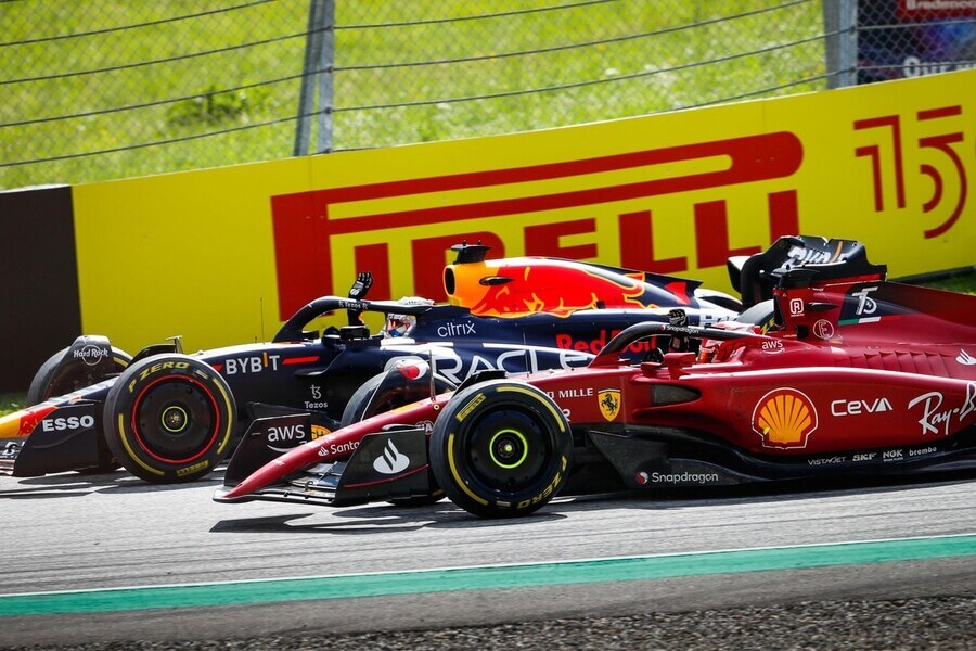 Velká cena F1 Rakouska - v roce 2022 vyhrál ve Spielbergu Leclerc před Verstappenem