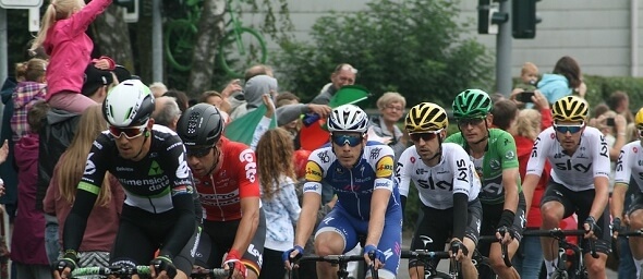 Cyklistika - Tour de France peloton