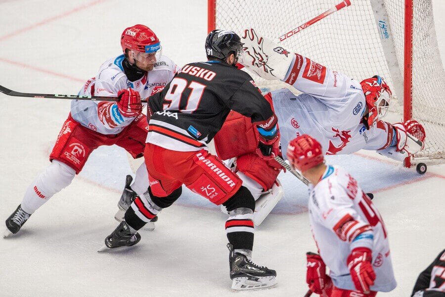 Hokej extraliga -Tipsport extraliga ledního hokeje ELH - program, tabulka, zápasy a výsledky - foto Profimedia