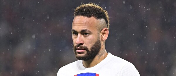Nejdražším fotbalistou světa se v roce 2017 stal Neymar