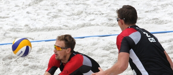 Plážový volejbal (beach volejbal), Ondřej Perušič a David Schweiner - ČTK, Sznapka Petr