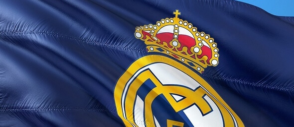 Fotbal - vlajka fotbalového klubu Real Madrid