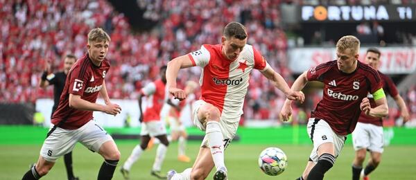 Květnové derby v Edenu vyhrála Slavia 2:1