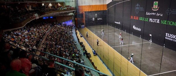 Baskická pelota: zápas mezi Španělskem a Baskickem v roce 2020