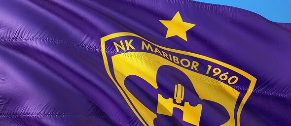 Fotbal - vlajka fotbalového klubu Maribor