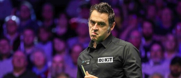 Snooker, legendární hráč Ronnie O'Sullivan během Welsh Open