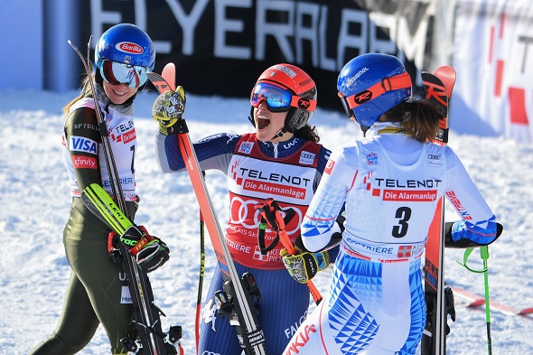 Alpské lyžování - Shiffrin, Bassino, Vlhová, - Zdroj LiveMedia, Shutterstock.com