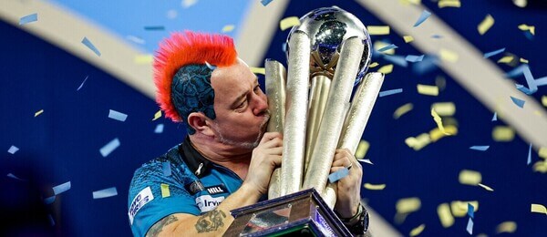 Šipky, Peter Wright s trofejí pro vítěze MS v šipkách 2022, PDC World Championship