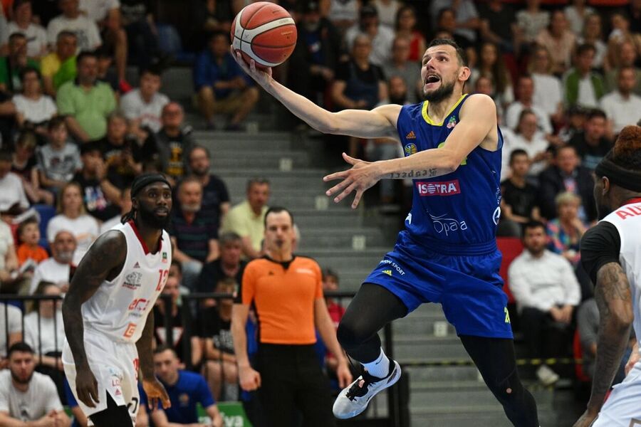 Basketbal, Kooperativa NBL, Jakub Šiřina v dresu BK Opava během ligového semifinále