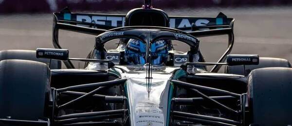 Formule 1 se přesouvá do Malajsie