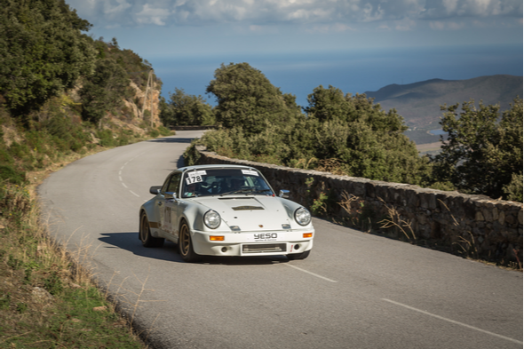 Rallye Korsika, Itálie - Zdroj Jon Ingall, Shutterstock.com