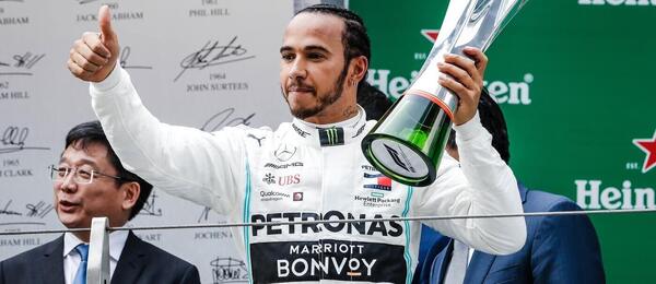 Lewis Hamilton je posledním vítězem Velké ceny F1 v Číně, vyhrál v roce 2019