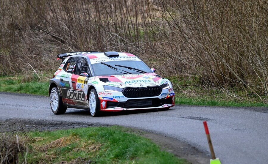 Rally, MČR, Jan Kopecký s navigátorem Janem Hlouškem při Valašské rallye