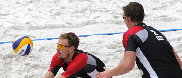 Plážový volejbal (beach volejbal), Ondřej Perušič a David Schweiner - ČTK, Sznapka Petr