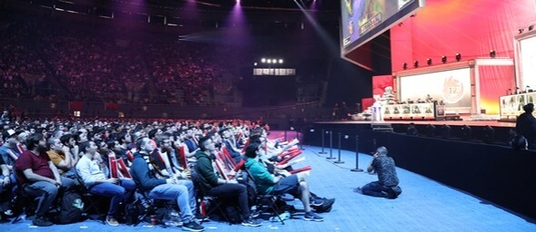 League of Legends, Mistrovství světa v LOL, progaming a esporty - Zdroj Turu23, Shutterstock.com