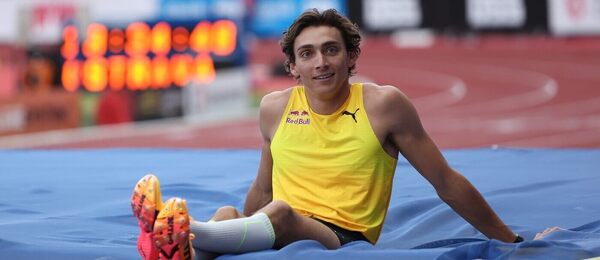 Atletika, tyčkař Armand Duplantis při ZLaté tretře v Ostravě
