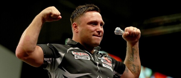 Šipky, waleský hráč Gerwyn Price na Grand Slam of Darts