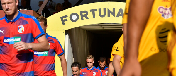 Fotbal, Fortuna Liga, Dukla Praha, Plzeň - Zdroj ČTK, Kamar