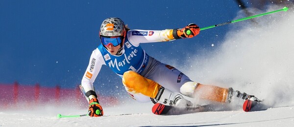 Alpské lyžování, Světový pohár FIS, Petra Vlhová ze Slovenska při obřím slalomu