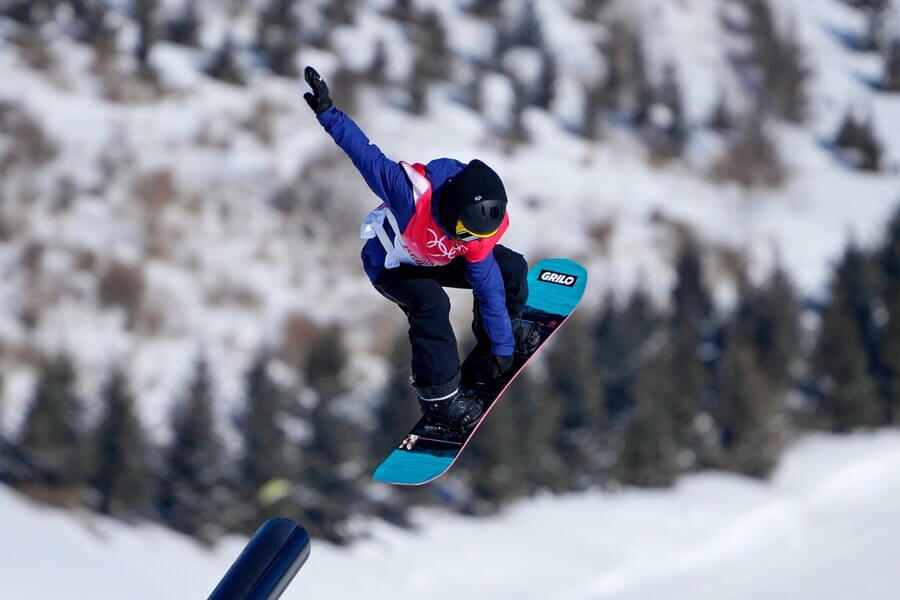 Snowboarding, Šárka Pančochová během freestyle disciplíny slopestyle na ZOH v Pekingu