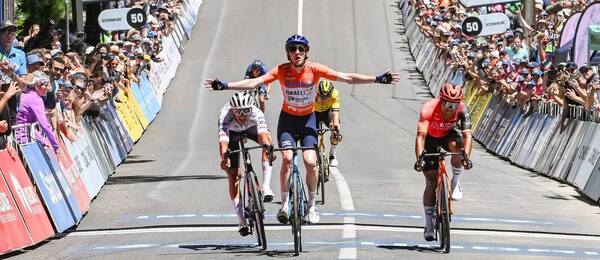 Cyklistika, UCI World Tour, Stephen Williams slaví na závodě Tour Down Under v Austrálii