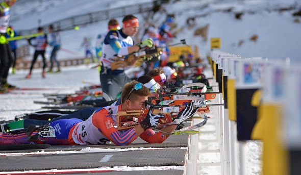 Biatlon, Mistrovství světa juniorů - Zdroj Weblogiq, Shutterstock.com