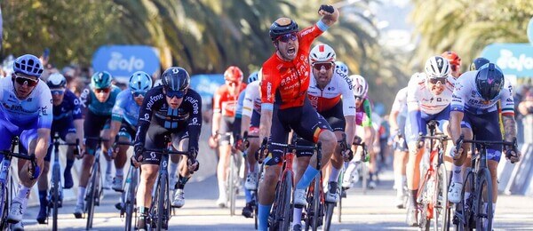 Cyklistika, UCI World Tour, Tirreno Adriatico - Phil Bauhaus z Bahrain-Victorious vítězí v etapě
