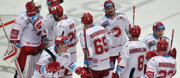 Hokej, Extraliga, Oceláři Třinec - Zdroj ČTK, Ožana Jaroslav