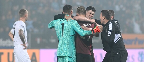 Fotbalisté Sparty se radují ze zisku titulu