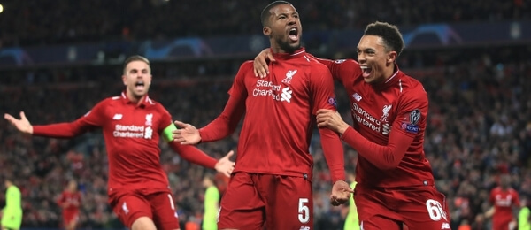 Liverpool oslavuje branku proti Barceloně