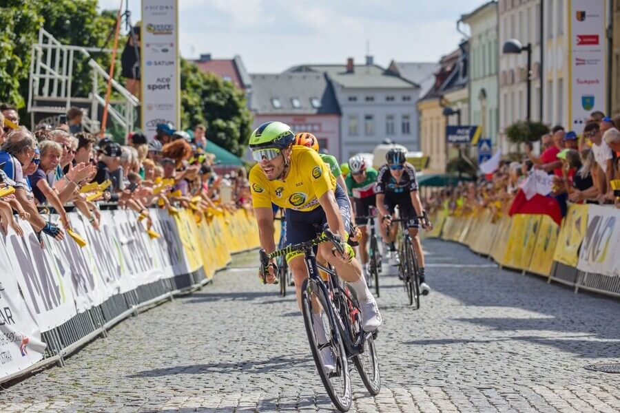 Cyklistika, UCI Europe, Czech Tour - Sazka Tour, dojezd na náměstí ve Šternberku