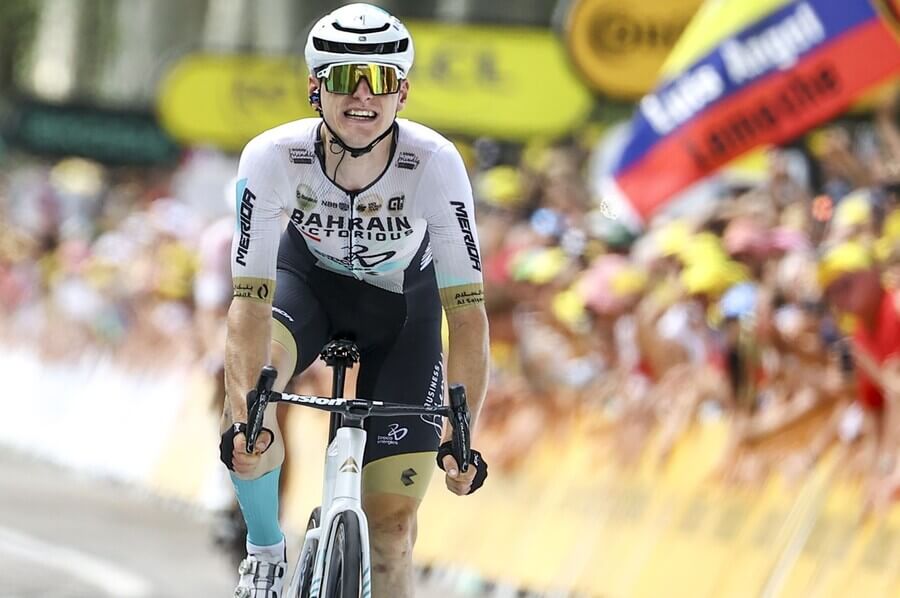 Cyklistika, UCI World Tour, Matej Mohorič v barvách Bahrain-Victorious během Tour de France