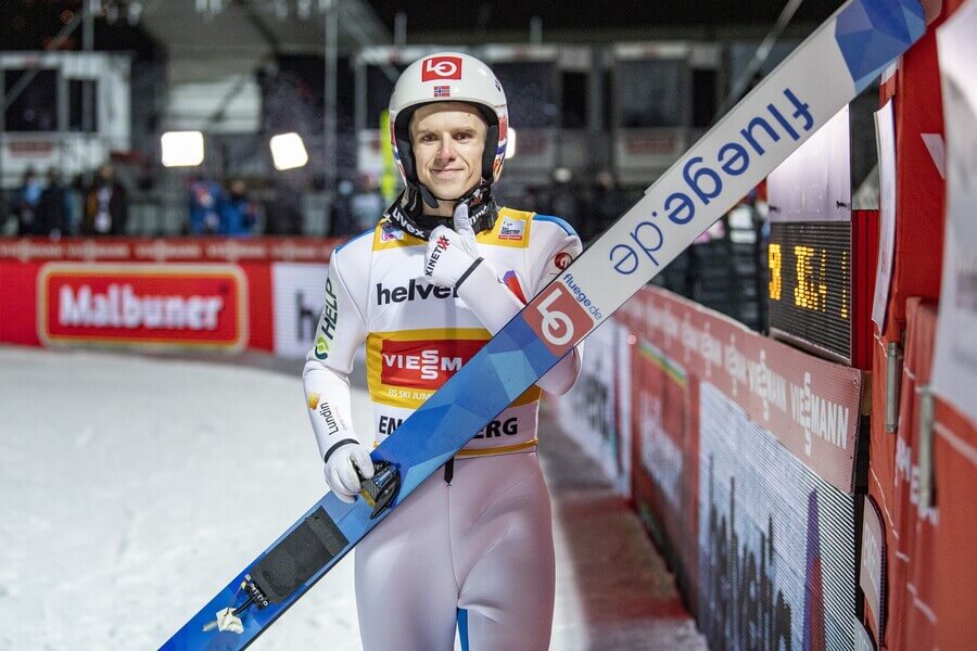 Skoky na lyžích, FIS Světový pohár v Engelbergu, norský skokan Halvor Egner Granerud