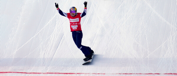 Snowboardcross, Eva Samková a Charlotte Bankes - Zdroj ČTK, AP, Mark Schiefelbein