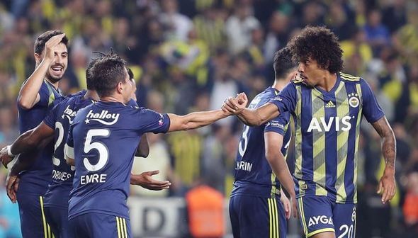 Hráči Fenerbahce Istanbul