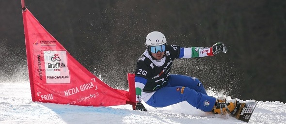 Snowboarding, slalom - Ital Edwin Coratti - Zdroj LiveMedia, Shutterstock.com