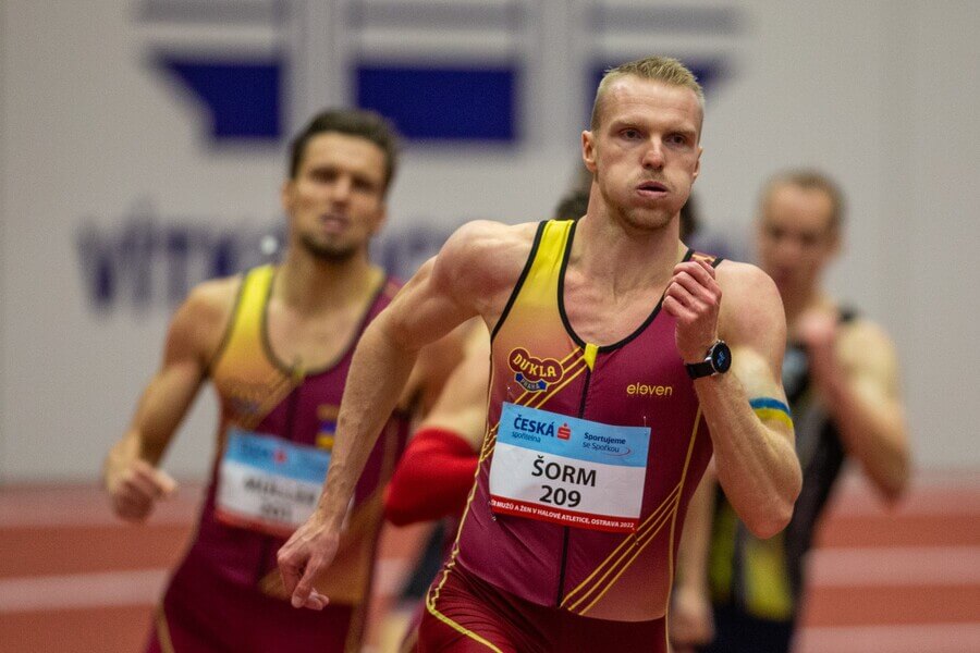 Atletika, Patrik Šorm při běhu na 400 metrů, halové MČR v atletice