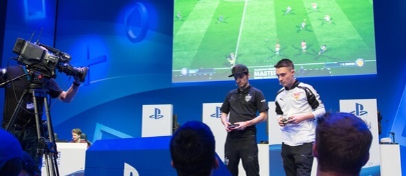 FIFA, progaming a esporty - Zdroj rkl_foto, Shutterstock.com