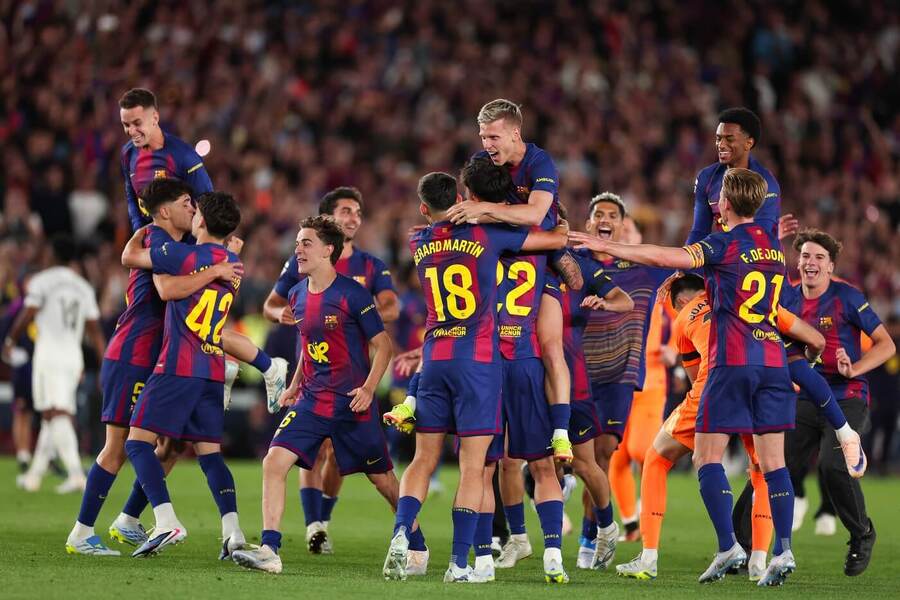 Titul ve španělské La Lize budou v&nbsp;sezoně 2026/27 obhajovat fotbalisté Barcelony