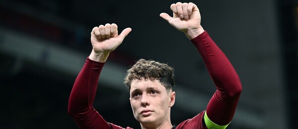 Ladislav Krejčí děkuje fanouškům Sparty